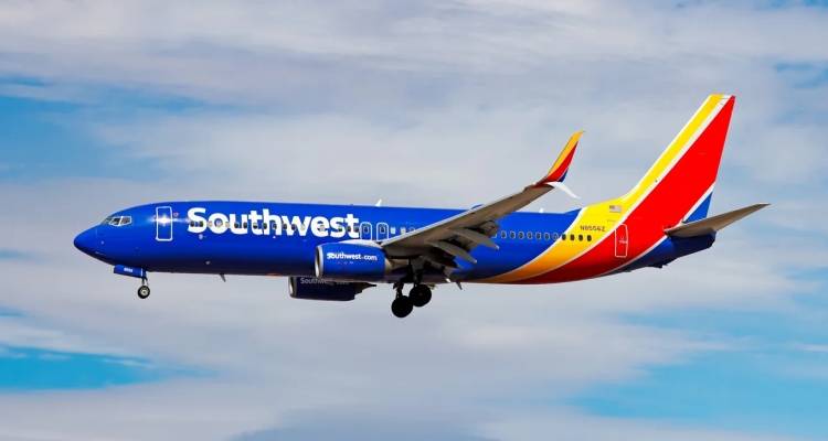 Τρόμος στον αέρα: Aεροσκάφος της Southwest Airlines έκανε απότομη «βουτιά» για να αποφύγει σύγκρουση