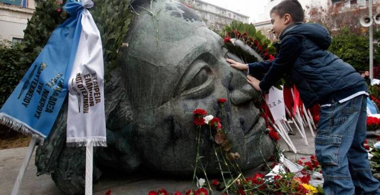&Kappa;&omicron;&rho;&upsilon;&phi;ώ&nu;&omicron;&nu;&tau;&alpha;&iota; &omicron;&iota; &epsilon;&kappa;&delta;&eta;&lambda;ώ&sigma;&epsilon;&iota;&sigmaf; &gamma;&iota;&alpha; &tau;&omicron; &Pi;&omicron;&lambda;&upsilon;&tau;&epsilon;&chi;&nu;&epsilon;ί&omicron;