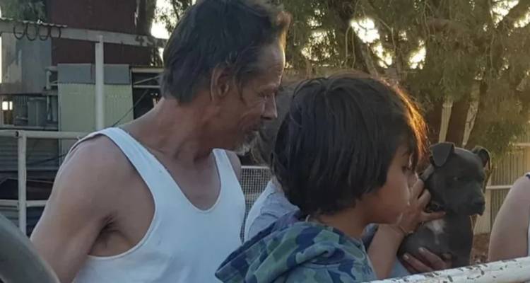 Το πιο θλιμμένο αγόρι στην Αυστραλία: Είναι μόνος μετά τον τραγικό θάνατο πατέρα, μητέρας και 4 αδερφών του