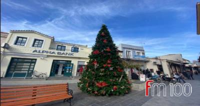 &Lambda;ή&mu;&nu;&omicron;&sigmaf;: X-mas mood &sigma;&tau;&eta;&nu; &alpha;&gamma;&omicron;&rho;ά &tau;&eta;&sigmaf; &Mu;ύ&rho;&iota;&nu;&alpha;&sigmaf;