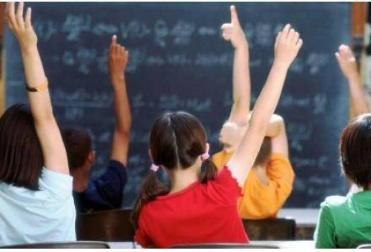&Tau;&iota; &pi;&rho;έ&pi;&epsilon;&iota; &nu;&alpha; &xi;έ&rho;&epsilon;&tau;&epsilon; &gamma;&iota;&alpha; &nu;&alpha; &gamma;&rho;ά&psi;&epsilon;&tau;&epsilon; &tau;&omicron; &pi;&alpha;&iota;&delta;ί &sigma;&alpha;&sigmaf; &sigma;&tau;&omicron; &Delta;&eta;&mu;&omicron;&tau;&iota;&kappa;ό - Ό&lambda;&alpha; &tau;&alpha; &delta;&iota;&kappa;&alpha;&iota;&omicron;&lambda;&omicron;&gamma;&eta;&tau;&iota;&kappa;ά
