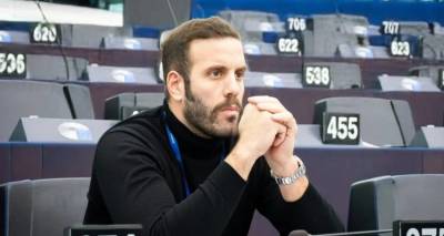 &Delta;&iota;&alpha;&gamma;&rho;ά&phi;&eta;&kappa;&epsilon; &omicron;&rho;&iota;&sigma;&tau;&iota;&kappa;ά &alpha;&pi;ό &tau;&omicron;&nu; &Sigma;&Upsilon;&Rho;&Iota;&Zeta;&Alpha; &omicron; &epsilon;&upsilon;&rho;&omega;&beta;&omicron;&upsilon;&lambda;&epsilon;&upsilon;&tau;ή&sigmaf; &Nu;ί&kappa;&omicron;&sigmaf; &Pi;&alpha;&pi;&pi;ά&sigmaf;