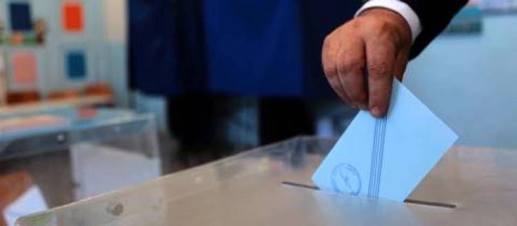 &Omicron;&iota; &delta;ή&mu;&alpha;&rho;&chi;&omicron;&iota; &tau;&eta;&sigmaf; &pi;&rho;ώ&tau;&eta;&sigmaf; &Kappa;&upsilon;&rho;&iota;&alpha;&kappa;ή&sigmaf;