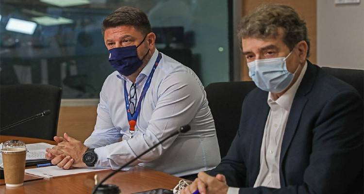 Καύσωνας: Μέτρα για τους εργαζόμενους προανήγγειλε ο Χρυσοχοΐδης