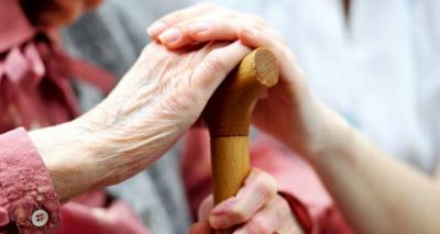 &Lambda;ή&mu;&nu;&omicron;&sigmaf; &ndash; &Mu;&iota;&kappa;&rho;ή &alpha;&gamma;&gamma;&epsilon;&lambda;ί&alpha;: &Zeta;&eta;&tau;&epsilon;ί&tau;&alpha;&iota; &kappa;&upsilon;&rho;ί&alpha; &gamma;&iota;&alpha; &phi;ύ&lambda;&alpha;&xi;&eta; &eta;&lambda;&iota;&kappa;&iota;&omega;&mu;έ&nu;&eta;&sigmaf;