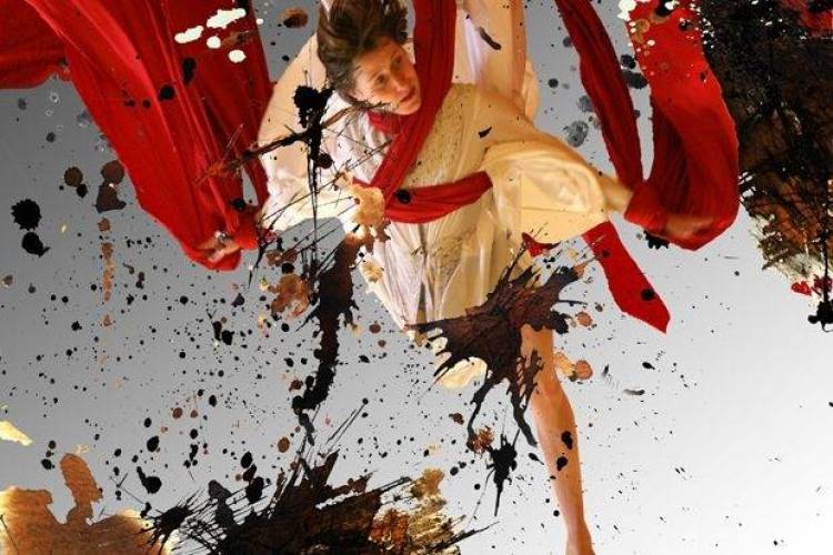 &Eta; &Mu;ή&delta;&epsilon;&iota;&alpha; &sigma;&tau;&omicron; &Lambda;&omicron;&nu;&delta;ί&nu;&omicron;