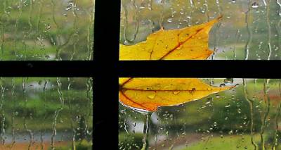 Πρωτοβρόχια: 7 πράγματα που χρειάζεσαι για να τα καλοδεχτείς!