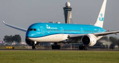 Σοκ στην Ολλανδία: Κινητήρας αεροπλάνου «ρούφηξε» άνθρωπο στο αεροδρόμιο | Σκοτώθηκε μπροστά στους επιβάτες