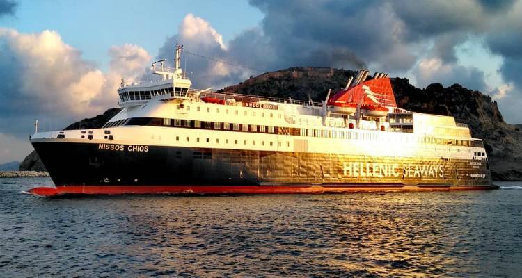 &Phi;&omega;&tau;&omicron;&gamma;&rho;&alpha;&phi;ί&alpha;: &Theta;&alpha;&nu;ά&sigma;&eta;&sigmaf; &Lambda;&alpha;&mu;&pi;&rho;&omicron;ύ&delta;&eta;&sigmaf;