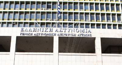 &Kappa;&omicron;&lambda;&omega;&nu;ό&sigmaf;: &Eta; 12&chi;&rho;&omicron;&nu;&eta; &alpha;&nu;&alpha;&gamma;&nu;ώ&rho;&iota;&sigma;&epsilon; &kappa;&alpha;&iota; ά&lambda;&lambda;&omicron;&upsilon;&sigmaf; &beta;&iota;&alpha;&sigma;&tau;έ&sigmaf; &tau;&eta;&sigmaf; -&Theta;έ&mu;&alpha; &omega;&rho;ώ&nu; &nu;έ&epsilon;&sigmaf; &sigma;&upsilon;&lambda;&lambda;ή&psi;&epsilon;&iota;&sigmaf;