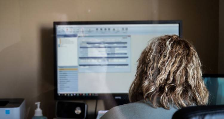 &Pi;&alpha;&rho;&alpha;&tau;&epsilon;ί&nu;&epsilon;&tau;&alpha;&iota; &eta; &pi;&rho;&omicron;&theta;&epsilon;&sigma;&mu;ί&alpha; &upsilon;&pi;&omicron;&beta;&omicron;&lambda;ή&sigmaf; &phi;&omicron;&rho;&omicron;&lambda;&omicron;&gamma;&iota;&kappa;ώ&nu; &delta;&eta;&lambda;ώ&sigma;&epsilon;&omega;&nu; | H &nu;έ&alpha; &eta;&mu;&epsilon;&rho;&omicron;&mu;&eta;&nu;ί&alpha;