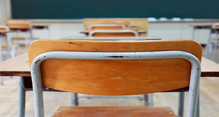 &Epsilon;&kappa;&pi;&alpha;&iota;&delta;&epsilon;&upsilon;&tau;&iota;&kappa;&omicron;ί &Lambda;ή&mu;&nu;&omicron;&upsilon;: &Nu;&alpha; &kappa;&alpha;&lambda;&upsilon;&phi;&theta;&omicron;ύ&nu; &epsilon;&pi;&iota;&tau;έ&lambda;&omicron;&upsilon;&sigmaf; &tau;&alpha; &kappa;&epsilon;&nu;ά &sigma;&tau;&alpha; &sigma;&chi;&omicron;&lambda;&epsilon;ί&alpha;