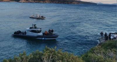 &Sigma;&upsilon;&nu;&tau;&rho;&iota;&beta;ή &epsilon;&lambda;&iota;&kappa;&omicron;&pi;&tau;έ&rho;&omicron;&upsilon; &sigma;&tau;&eta; &Sigma;ά&mu;&omicron;: &Delta;&iota;&alpha;&sigma;ώ&theta;&eta;&kappa;&epsilon; &omicron; &pi;&iota;&lambda;ό&tau;&omicron;&sigmaf; | &Nu;&epsilon;&kappa;&rho;&omicron;ί &delta;ύ&omicron; &epsilon;&pi;&iota;&beta;&alpha;ί&nu;&omicron;&nu;&tau;&epsilon;&sigmaf; | &Alpha;&gamma;&nu;&omicron;&epsilon;ί&tau;&alpha;&iota; &tau;&omicron; &tau;έ&tau;&alpha;&rho;&tau;&omicron; &mu;έ&lambda;&omicron;&sigmaf; &tau;&omicron;&upsilon; &pi;&lambda;&eta;&rho;ώ&mu;&alpha;&tau;&omicron;&sigmaf;