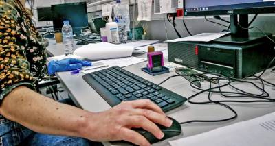 &Delta;&eta;&mu;ό&sigma;&iota;&omicron;: &Pi;ώ&sigmaf; &theta;&alpha; &kappa;&alpha;&tau;&alpha;&nu;&epsilon;&mu;&eta;&theta;&omicron;ύ&nu; &omicron;&iota; 19.181 &pi;&rho;&omicron;&sigma;&lambda;ή&psi;&epsilon;&iota;&sigmaf; &pi;&omicron;&upsilon; &theta;&alpha; &gamma;ί&nu;&omicron;&upsilon;&nu; &tau;&omicron; 2025 -&Delta;&epsilon;ί&tau;&epsilon; &alpha;&nu;&alpha;&lambda;&upsilon;&tau;&iota;&kappa;ά &alpha;&nu;ά &upsilon;&pi;&omicron;&upsilon;&rho;&gamma;&epsilon;ί&omicron; &kappa;&alpha;&iota; &phi;&omicron;&rho;έ&alpha;