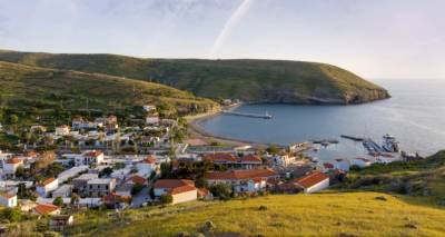 Άγιος Ευστράτιος: 100% κάλυψη σε ηλεκτρική ενέργεια από ΑΠΕ | Ξεκίνησε η λειτουργία του έργου