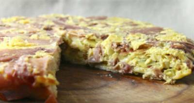 Φρουτάλια με προσούτο και κασκαβάλι Λήμνου