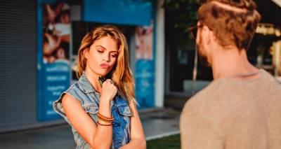 Γιατί μπορεί να χάνεις το ενδιαφέρον σου με το που καταλάβεις ότι κάποιος σε θέλει πολύ