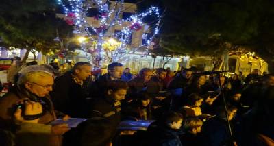 H &Delta;&eta;&mu;&omicron;&tau;&iota;&kappa;ή &Kappa;&omicron;&iota;&nu;ό&tau;&eta;&tau;&alpha; &Mu;ύ&rho;&iota;&nu;&alpha;&sigmaf; &epsilon;&upsilon;&chi;&alpha;&rho;&iota;&sigma;&tau;&epsilon;ί&hellip;