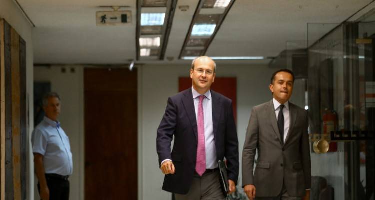 &Tau;&omicron;&nu; &Omicron;&kappa;&tau;ώ&beta;&rho;&iota;&omicron; &omicron;&iota; &upsilon;&pi;&omicron;&gamma;&rho;&alpha;&phi;έ&sigmaf; &gamma;&iota;&alpha; &tau;&eta;&nu; &kappa;&alpha;&tau;&alpha;&sigma;&kappa;&epsilon;&upsilon;ή &tau;&omicron;&upsilon; &epsilon;&lambda;&lambda;&eta;&nu;&omicron;-&beta;&omicron;&upsilon;&lambda;&gamma;&alpha;&rho;&iota;&kappa;&omicron;ύ &alpha;&gamma;&omega;&gamma;&omicron;ύ &phi;&upsilon;&sigma;&iota;&kappa;&omicron;ύ &alpha;&epsilon;&rho;ί&omicron;&upsilon;