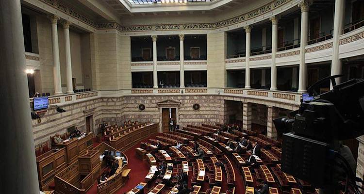 &Beta;&omicron;&upsilon;&lambda;ή: &Psi;&eta;&phi;ί&sigma;&tau;&eta;&kappa;&epsilon; &mu;&epsilon; 156 &laquo;&nu;&alpha;&iota;&raquo; &tau;&omicron; &nu;&omicron;&mu;&omicron;&sigma;&chi;έ&delta;&iota;&omicron; &gamma;&iota;&alpha; &tau;&eta; &delta;&epsilon;&upsilon;&tau;&epsilon;&rho;&omicron;&beta;ά&theta;&mu;&iota;&alpha; &pi;&epsilon;&rho;ί&theta;&alpha;&lambda;&psi;&eta;