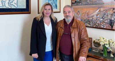 &Tau;&omicron; &Kappa;έ&rho;&omicron;&sigmaf;, &omicron;&iota; &upsilon;&delta;ά&tau;&iota;&nu;&omicron;&iota; &pi;ό&rho;&omicron;&iota; &kappa;&alpha;&iota; έ&rho;&gamma;&alpha; &alpha;&nu;&alpha;&gamma;&kappa;&alpha;&iota;ό&tau;&eta;&tau;&alpha;&sigmaf; &sigma;&tau;&eta;&nu; &Alpha;&nu;. &Lambda;ή&mu;&nu;&omicron; &sigma;&tau;&omicron; &tau;&rho;&alpha;&pi;έ&zeta;&iota; &tau;&eta;&sigmaf; &sigma;&upsilon;&nu;ά&nu;&tau;&eta;&sigma;&eta;&sigmaf; &Gamma;&epsilon;ώ&rho;&gamma;&alpha; - &Alpha;&delta;&alpha;&mu;ί&delta;&eta;