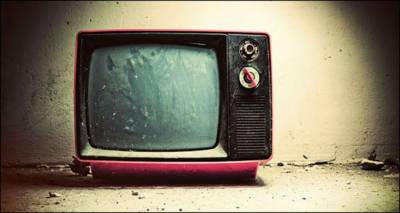 &Pi;&omicron;&lambda;&iota;&tau;&iota;&kappa;ή  &pi;&alpha;&rho;&alpha;&kappa;&mu;ή &hellip;&hellip;..&sigma;&tau;&eta; &Tau;&eta;&lambda;&epsilon;ό&rho;&alpha;&sigma;&eta;