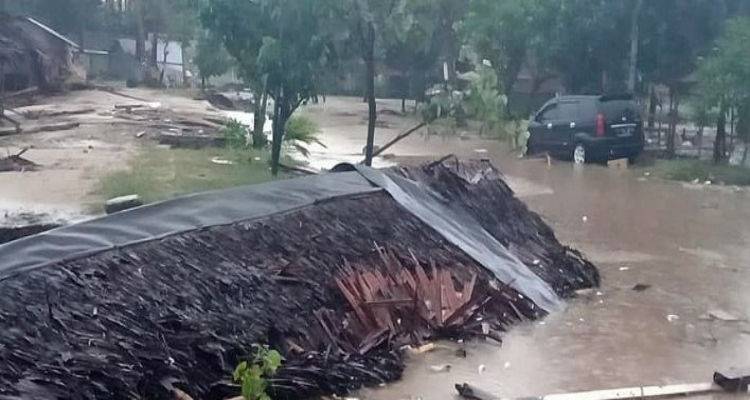 &Phi;&omicron;&nu;&iota;&kappa;ό &tau;&sigma;&omicron;&upsilon;&nu;ά&mu;&iota; &sigma;&tau;&eta;&nu; &Iota;&nu;&delta;&omicron;&nu;&eta;&sigma;ί&alpha;, &alpha;&pi;ό έ&kappa;&rho;&eta;&xi;&eta; &eta;&phi;&alpha;&iota;&sigma;&tau;&epsilon;ί&omicron;&upsilon;: 168 &nu;&epsilon;&kappa;&rho;&omicron;ί &kappa;&alpha;&iota; &epsilon;&kappa;&alpha;&tau;&omicron;&nu;&tau;ά&delta;&epsilon;&sigmaf; &tau;&rho;&alpha;&upsilon;&mu;&alpha;&tau;ί&epsilon;&sigmaf;