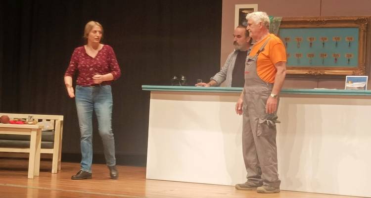 &Eta; &laquo;&Alpha;&rho;ά&phi;&raquo; &tau;&omicron;&upsilon; &Mu;.&Epsilon;.&Alpha;.&Sigma;. &Lambda;ή&mu;&nu;&omicron;&sigmaf; &epsilon;&pi;&iota;&sigma;&tau;&rho;έ&phi;&epsilon;&iota; &delta;&upsilon;&nu;&alpha;&mu;&iota;&kappa;ά &sigma;&epsilon; &Mu;&omicron;ύ&delta;&rho;&omicron; &kappa;&alpha;&iota; &Mu;ύ&rho;&iota;&nu;&alpha;