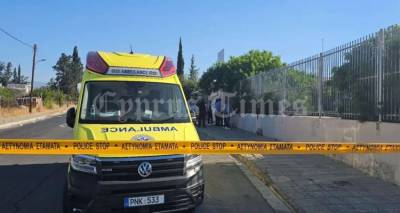 &laquo;&Kappa;&rho;&alpha;&tau;&omicron;ύ&sigma;&epsilon; &tau;&eta; &gamma;&upsilon;&nu;&alpha;ί&kappa;&alpha; &alpha;&pi;ό &tau;&omicron; &lambda;&alpha;&iota;&mu;ό, &epsilon;&kappa;&epsilon;ί&nu;&eta; έ&kappa;&alpha;&nu;&epsilon; &nu;ό&eta;&mu;&alpha; &gamma;&iota;&alpha; &beta;&omicron;ή&theta;&epsilon;&iota;&alpha;&raquo;: &Alpha;&upsilon;&tau;ό&pi;&tau;&eta;&sigmaf; &pi;&epsilon;&rho;&iota;&gamma;&rho;ά&phi;&epsilon;&iota; &pi;ώ&sigmaf; &omicron; &alpha;&sigma;&tau;&upsilon;&nu;&omicron;&mu;&iota;&kappa;ό&sigmaf; &pi;&upsilon;&rho;&omicron;&beta;ό&lambda;&eta;&sigma;&epsilon; &tau;&eta; &sigma;ύ&zeta;&upsilon;&gamma;ό &tau;&omicron;&upsilon; &sigma;&tau;&eta; &Lambda;&epsilon;&mu;&epsilon;&sigma;ό
