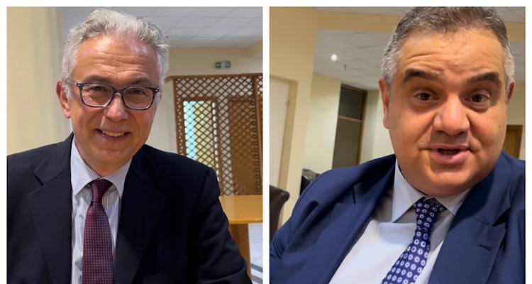 &Theta;. &Rho;&omicron;&upsilon;&sigma;ό&pi;&omicron;&upsilon;&lambda;&omicron;&sigmaf; &kappa;&alpha;&iota; &Beta;. &Sigma;&pi;&alpha;&nu;ά&kappa;&eta;&sigmaf; &sigma;&tau;&omicron;&nu; FM 100