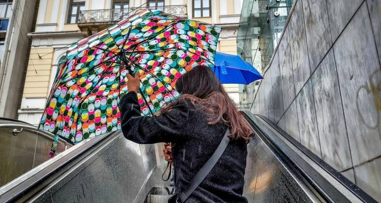 &Kappa;&alpha;&iota;&rho;ό&sigmaf;: &Tau;&omicron; &delta;ύ&sigma;&kappa;&omicron;&lambda;&omicron; &Sigma;ά&beta;&beta;&alpha;&tau;&omicron; &mu;&epsilon; &beta;&rho;&omicron;&chi;έ&sigmaf; &kappa;&alpha;&iota; &kappa;&alpha;&tau;&alpha;&iota;&gamma;ί&delta;&epsilon;&sigmaf; | &Eta; &pi;&rho;&omicron;&epsilon;&iota;&delta;&omicron;&pi;&omicron;ί&eta;&sigma;&eta; &Mu;&alpha;&rho;&omicron;&upsilon;&sigma;ά&kappa;&eta; &gamma;&iota;&alpha; 6 &pi;&epsilon;&rho;&iota;&omicron;&chi;έ&sigmaf;