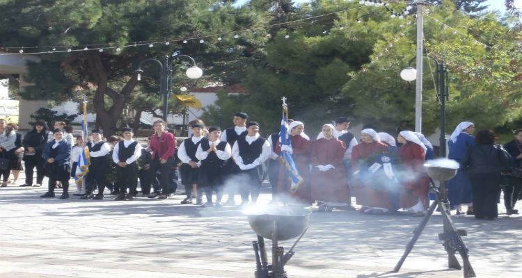 &Omicron; Ά&gamma;&iota;&omicron;&sigmaf; &Epsilon;&upsilon;&sigma;&tau;&rho;ά&tau;&iota;&omicron;&sigmaf; &gamma;&iota;&omicron;&rho;&tau;ά&zeta;&epsilon;&iota; &tau;&eta;&nu; &alpha;&pi;&epsilon;&lambda;&epsilon;&upsilon;&theta;έ&rho;&omega;&sigma;&eta; &tau;&omicron;&upsilon; | &Tau;&omicron; &pi;&rho;ό&gamma;&rho;&alpha;&mu;&mu;&alpha;