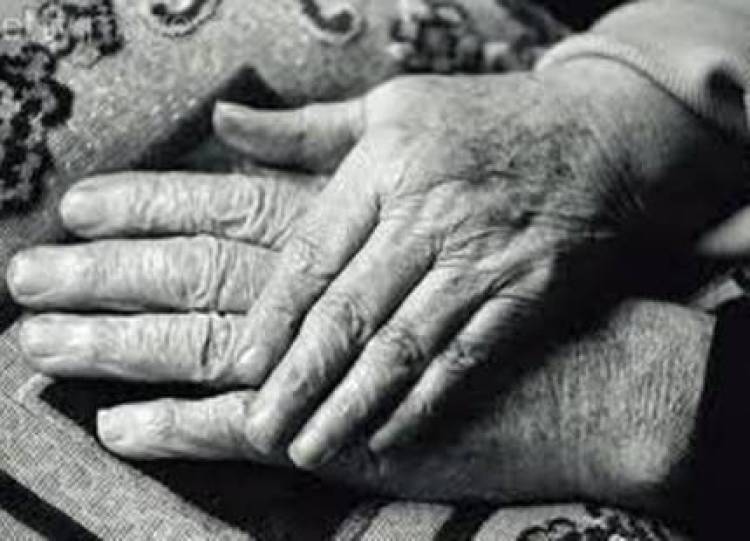 Ζευγάρι ηλικιωμένων «έφυγε» μαζί και για το τελευταίο του ταξίδι