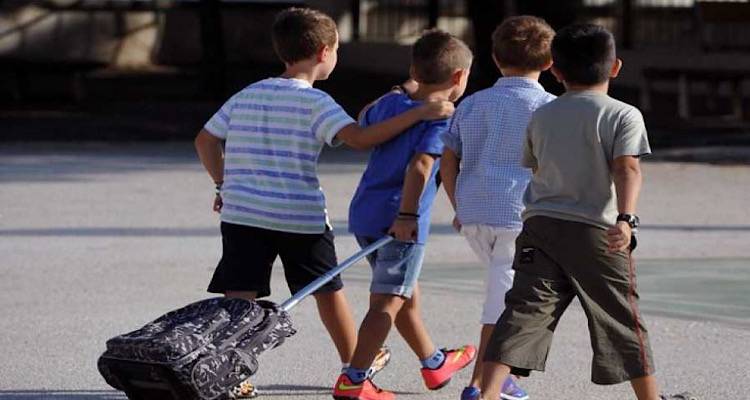 &Lambda;ή&mu;&nu;&omicron;&sigmaf;: &Mu;&epsilon; &laquo;&pi;ί&sigma;&tau;&omega;&sigma;&eta; &chi;&rho;ό&nu;&omicron;&upsilon;&raquo; &sigma;&upsilon;&nu;&epsilon;&chi;ί&zeta;&omicron;&nu;&tau;&alpha;&iota; &sigma;ή&mu;&epsilon;&rho;&alpha; &tau;&alpha; &mu;&alpha;&theta;&eta;&tau;&iota;&kappa;ά &delta;&rho;&omicron;&mu;&omicron;&lambda;ό&gamma;&iota;&alpha;