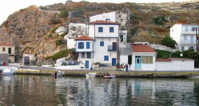 Την παράταση των προθεσμιών καταβολής των φορολογικών υποχρεώσεων των κατοίκων του Αγίου Ευστρατίου αιτήθηκε η Περιφερειάρχης