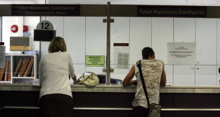 &Epsilon;&rho;&chi;&epsilon;&tau;&alpha;&iota; &omicron; &nu;έ&omicron;&sigmaf; &Tau;&epsilon;&iota;&rho;&epsilon;&sigma;ί&alpha;&sigmaf;: &Tau;&omicron; &laquo;&mu;ά&tau;&iota;&raquo; &pi;&omicron;&upsilon; &theta;&alpha; &beta;&lambda;έ&pi;&epsilon;&iota; ό&lambda;&alpha; &tau;&alpha; &chi;&rho;έ&eta; &mu;&alpha;&sigmaf;