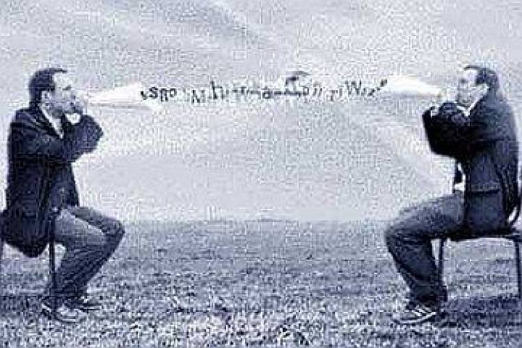 &Mu;&iota;&lambda;ώ&nu;&tau;&alpha;&sigmaf; &epsilon;&lambda;&lambda;&eta;&nu;&iota;&kappa;ά &sigma;&alpha;&nu; &xi;έ&nu;&eta; &gamma;&lambda;ώ&sigma;&sigma;&alpha;