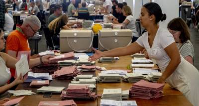 Γερμανία–ευρωεκλογές: Πρώτοι οι Χριστιανοδημοκράτες, δεύτερη η ακροδεξιά AfD, καταποντίζεται η Αριστερά