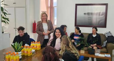 limnos-thermi-ypodoxi-roumanon-mathiton-kai-ekpaideftikon