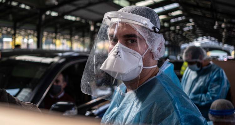 &Tau;&iota; &theta;&alpha; &kappa;&rho;ί&nu;&epsilon;&iota; &tau;&eta;&nu; ά&rho;&sigma;&eta; &tau;&omicron;&upsilon; lockdown | &Epsilon;&pi;&iota;&phi;&upsilon;&lambda;&alpha;&kappa;&tau;&iota;&kappa;&omicron;ί &omicron;&iota; &lambda;&omicron;&iota;&mu;&omega;&xi;&iota;&omicron;&lambda;ό&gamma;&omicron;&iota;, ό&lambda;&alpha; &delta;&epsilon;ί&chi;&nu;&omicron;&upsilon;&nu; &pi;&alpha;&rho;ά&tau;&alpha;&sigma;&eta;