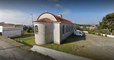 Ά&gamma;&iota;&omicron;&sigmaf; &Delta;&eta;&mu;ή&tau;&rho;&iota;&omicron;&sigmaf;: &Mu;&nu;&eta;&mu;ό&sigma;&upsilon;&nu;&omicron; &gamma;&iota;&alpha; &tau;&omicron;&nu; &pi;&alpha;&pi;&alpha;-&Delta;&omega;&rho;ό&theta;&epsilon;&omicron; &sigma;&tau;&omicron;&nu; &Iota;.&Nu; &Alpha;&gamma;ί&omicron;&upsilon; &Nu;&epsilon;&kappa;&tau;&alpha;&rho;ί&omicron;&upsilon;