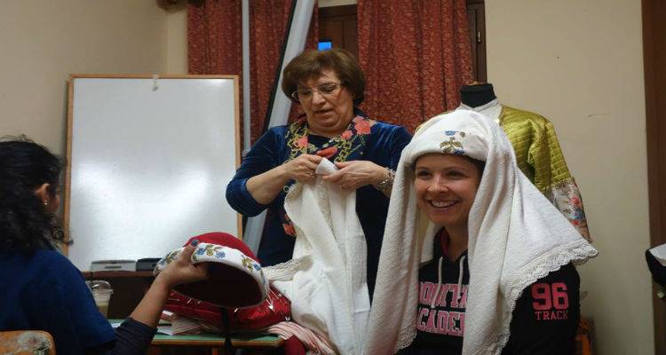 Ξεκίνησε χθες, το σεμινάριο της Ιματιοθήκης του ΛτΕ Λήμνου (photos)