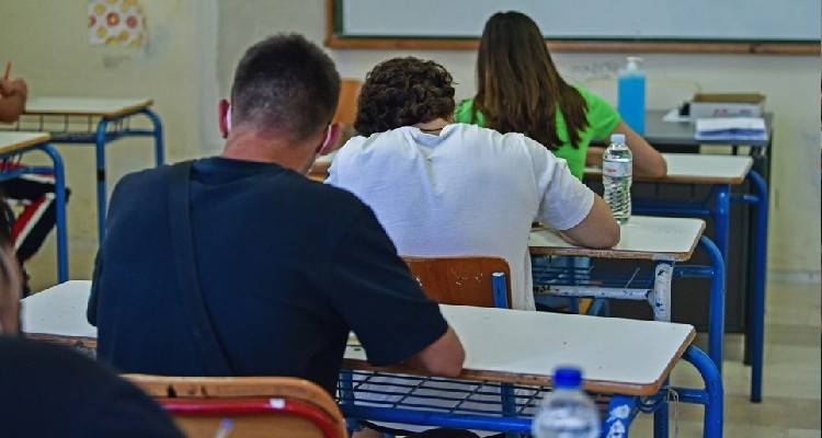 &Xi;&epsilon;&kappa;&iota;&nu;ά &tau;&eta;&nu; &Tau;&epsilon;&tau;ά&rho;&tau;&eta; &eta; &epsilon;&lambda;&lambda;&eta;&nu;&iota;&kappa;ή &laquo;PISA&raquo; - 12.000 &mu;&alpha;&theta;&eta;&tau;έ&sigmaf; &epsilon;&xi;&epsilon;&tau;ά&zeta;&omicron;&nu;&tau;&alpha;&iota; &sigma;&epsilon; &Gamma;&lambda;ώ&sigma;&sigma;&alpha; &kappa;&alpha;&iota; &Mu;&alpha;&theta;&eta;&mu;&alpha;&tau;&iota;&kappa;ά