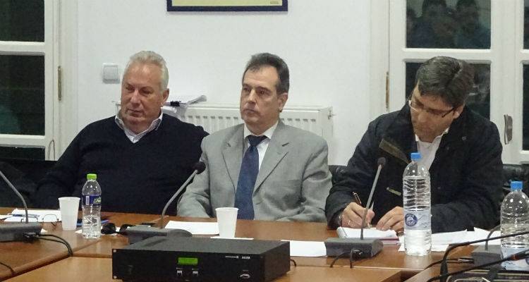 &Mu;&epsilon; &nu;&omicron;&mu;&iota;&kappa;ή &upsilon;&pi;&omicron;&sigma;&tau;ή&rho;&iota;&xi;&eta; &omicron;&iota; &delta;&iota;&epsilon;&kappa;&delta;&iota;&kappa;ή&sigma;&epsilon;&iota;&sigmaf; &tau;&eta;&sigmaf; &Lambda;ή&mu;&nu;&omicron;&upsilon; &sigma;&tau;&omicron; &alpha;&kappa;&tau;&omicron;&pi;&lambda;&omicron;ϊ&kappa;ό (photos)