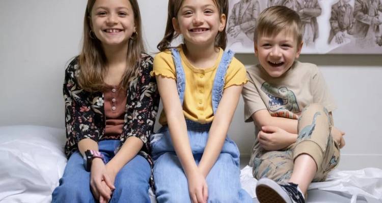 Μια θεραπεία για την «πιο άτυχη οικογένεια του κόσμου» -Ελπίδα για τρία παιδιά που πάσχουν από ένα σπάνιο νόσημα