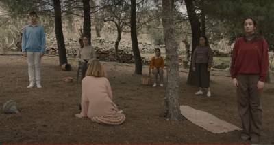 &laquo;&Tau;&omicron; &Gamma;&upsilon;&mu;&nu;ά&sigma;&iota;&omicron; &Lambda;&iota;&beta;&alpha;&delta;&omicron;&chi;&omega;&rho;ί&omicron;&upsilon; &sigma;&tau;&eta;&nu; &Epsilon;&kappa;&pi;&alpha;&iota;&delta;&epsilon;&upsilon;&tau;&iota;&kappa;ή &Tau;&eta;&lambda;&epsilon;ό&rho;&alpha;&sigma;&eta;&raquo;