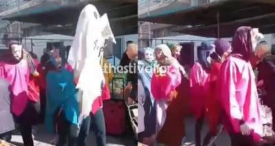 &Theta;&epsilon;&sigma;&sigma;&alpha;&lambda;&omicron;&nu;ί&kappa;&eta;: &Mu;&alpha;&sigma;&kappa;&alpha;&rho;ά&delta;&epsilon;&sigmaf; έ&kappa;&lambda;&epsilon;&psi;&alpha;&nu; &sigma;&upsilon;&sigma;&kappa;&epsilon;&upsilon;&alpha;&sigma;ί&epsilon;&sigmaf; &epsilon;&lambda;&alpha;&iota;ό&lambda;&alpha;&delta;&omicron;&upsilon; &alpha;&pi;ό &sigma;&omicron;ύ&pi;&epsilon;&rho; &mu;ά&rho;&kappa;&epsilon;&tau; &kappa;&alpha;&iota; &tau;&alpha; &mu;&omicron;ί&rho;&alpha;&sigma;&alpha;&nu; &sigma;&epsilon; &pi;&omicron;&lambda;ί&tau;&epsilon;&sigmaf; (video)