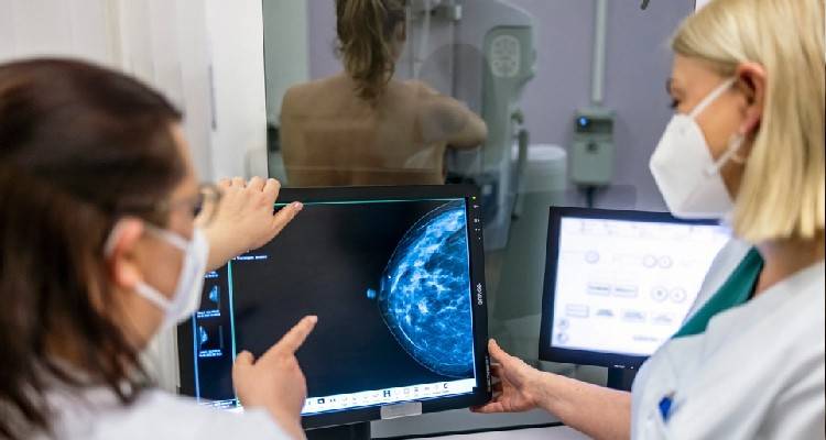 &Delta;&omega;&rho;&epsilon;ά&nu; &psi;&eta;&phi;&iota;&alpha;&kappa;ή &mu;&alpha;&sigma;&tau;&omicron;&gamma;&rho;&alpha;&phi;ί&alpha; &gamma;&iota;&alpha; &tau;&omicron;&upsilon;&lambda;ά&chi;&iota;&sigma;&tau;&omicron;&nu; 1,3 &epsilon;&kappa;&alpha;&tau;. &gamma;&upsilon;&nu;&alpha;ί&kappa;&epsilon;&sigmaf; &mu;&epsilon; &tau;&omicron; &pi;&rho;ό&gamma;&rho;&alpha;&mu;&mu;&alpha; &laquo;&Phi;ώ&phi;&eta; &Gamma;&epsilon;&nu;&nu;&eta;&mu;&alpha;&tau;ά&raquo;