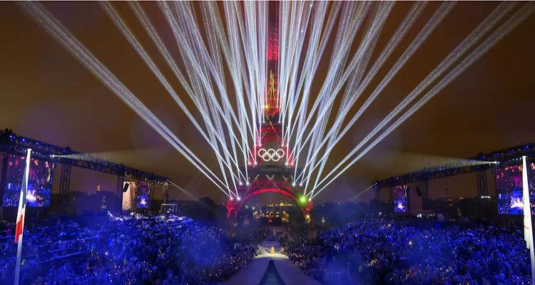 Ολυμπιακοί Αγώνες 2024: Ενα φαντασμαγορικό, διαφορετικό σόου στο Παρίσι με λάμψη και εκπλήξεις | Οσα έγιναν