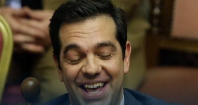 &Tau;&sigma;ί&pi;&rho;&alpha;&sigmaf; &sigma;&pi;&iota;&kappa;&sigmaf; ί&nu;&gamma;&kappa;&lambda;&alpha;&nu;&tau; &beta;έ&rho;&iota; &mu;&pi;&epsilon;&sigma;&tau; (video)